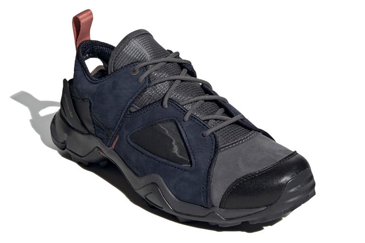 Кроссовки унисекс Adidas Type 0 4 0AMC серые черные, 39 1/3 EU