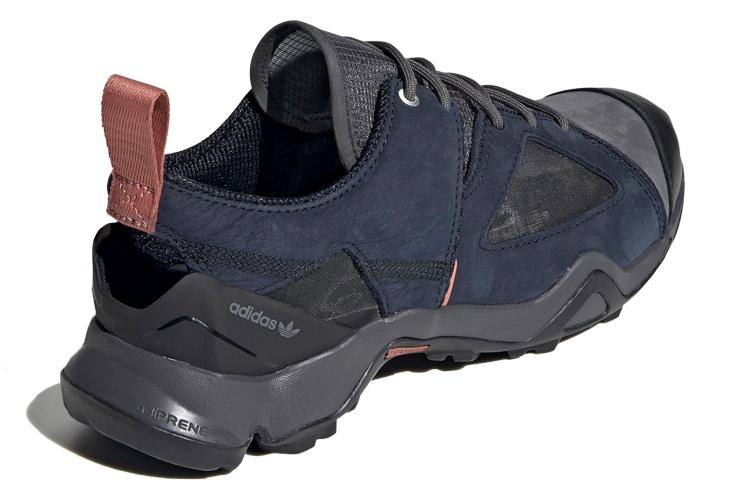 Кроссовки унисекс Adidas Type 0 4 0AMC серые черные, 39 1/3 EU