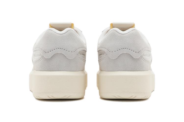 Кроссовки унисекс New Balance NB 302 серо-бежевые, 39.5 EU