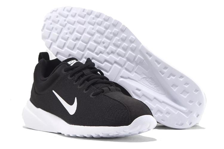 Кроссовки женские Nike Superflyte черные, 36.5 EU