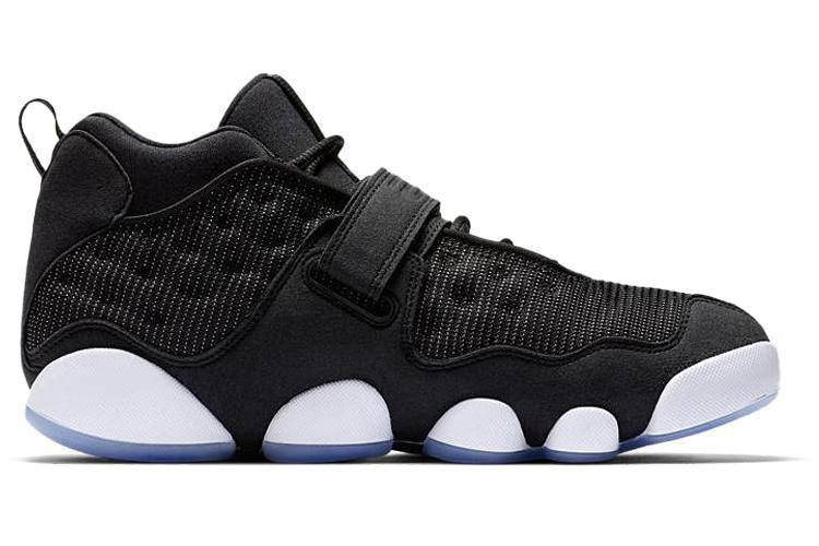 Кроссовки мужские Jordan Black Cat AR0772-001 черные, 42 EU