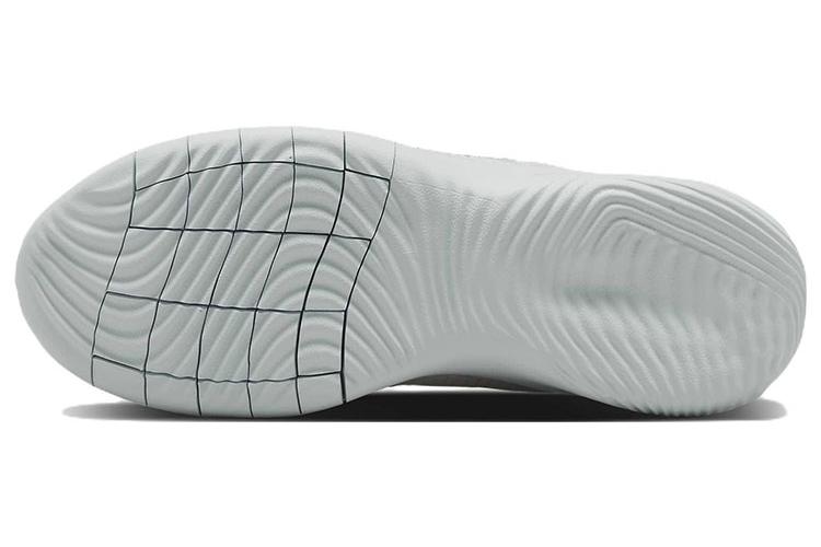 Кроссовки женские Nike Flex Experience Run 11 Wide белые, 44 EU