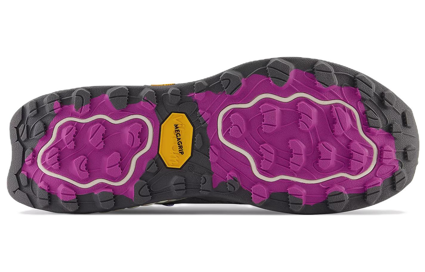 Треккинговые кроссовки женские New Balance Fresh Foam X Hierro Mid Gore Tex серые, 37 EU