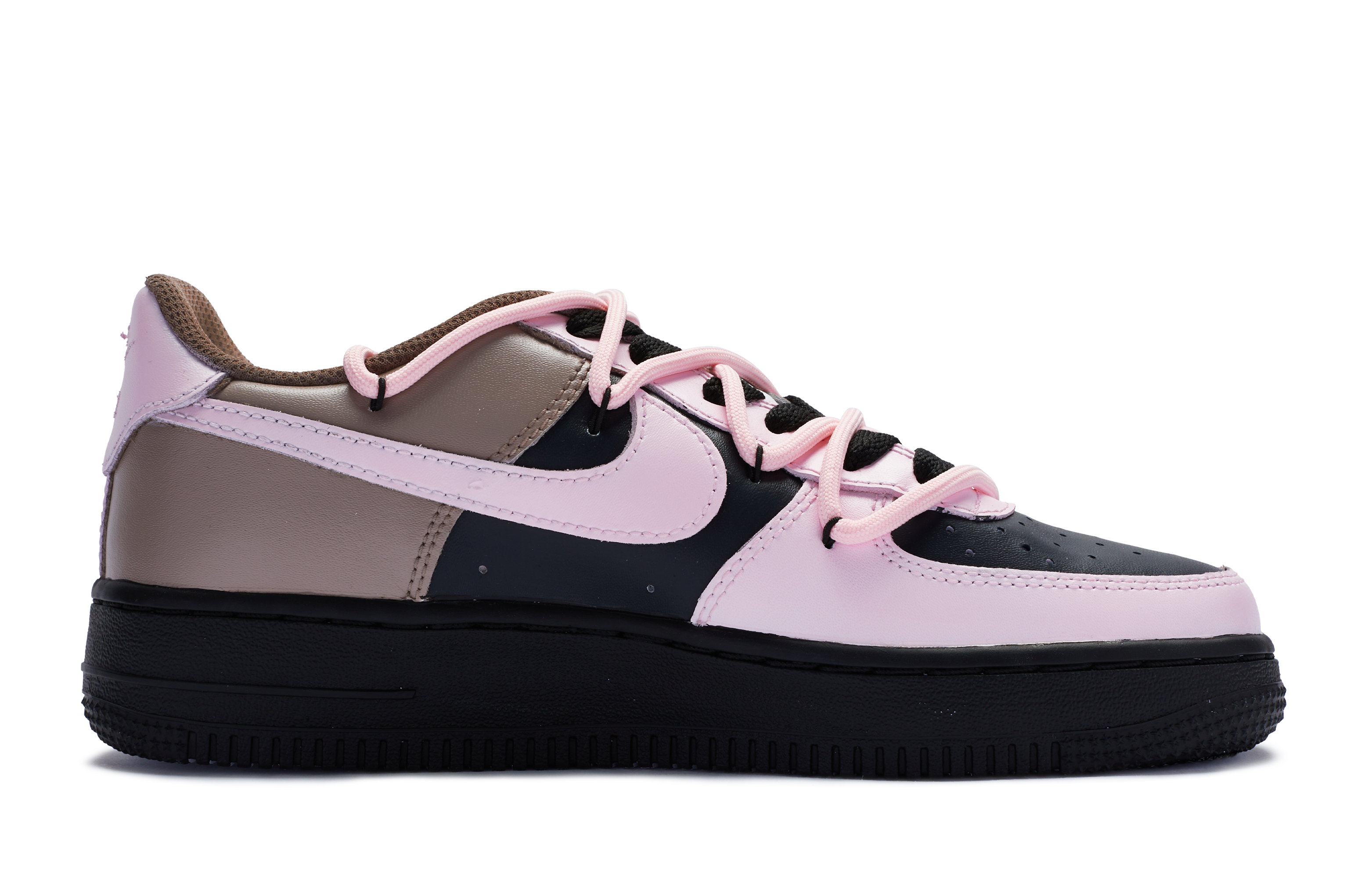 Кеды женские Nike Air Force 1 811 Manufacturing черные, 36.5 EU