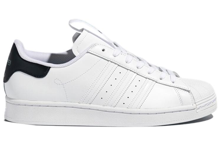 Кроссовки унисекс Adidas Superstar белые, 38 EU