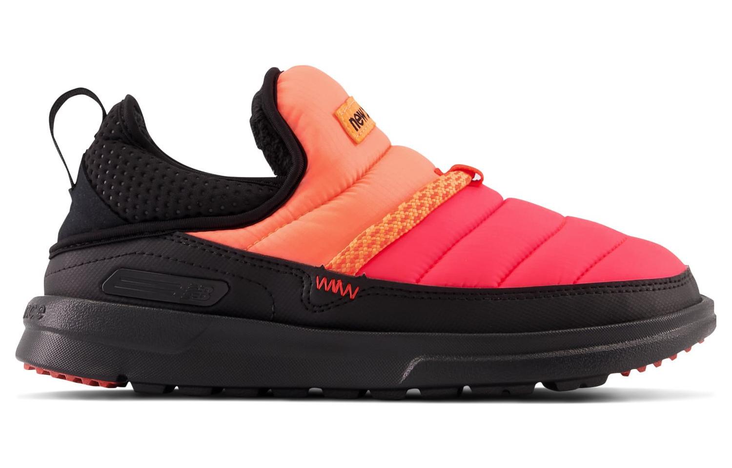 Кроссовки унисекс New Balance Caravan Moc Mid Cut V2 оранжевые, 44 EU