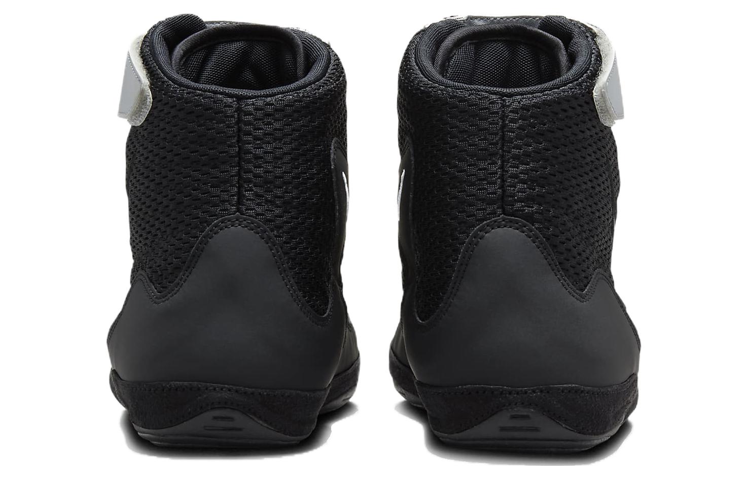 Кроссовки унисекс Nike Inflict 3 черные, 37.5 EU