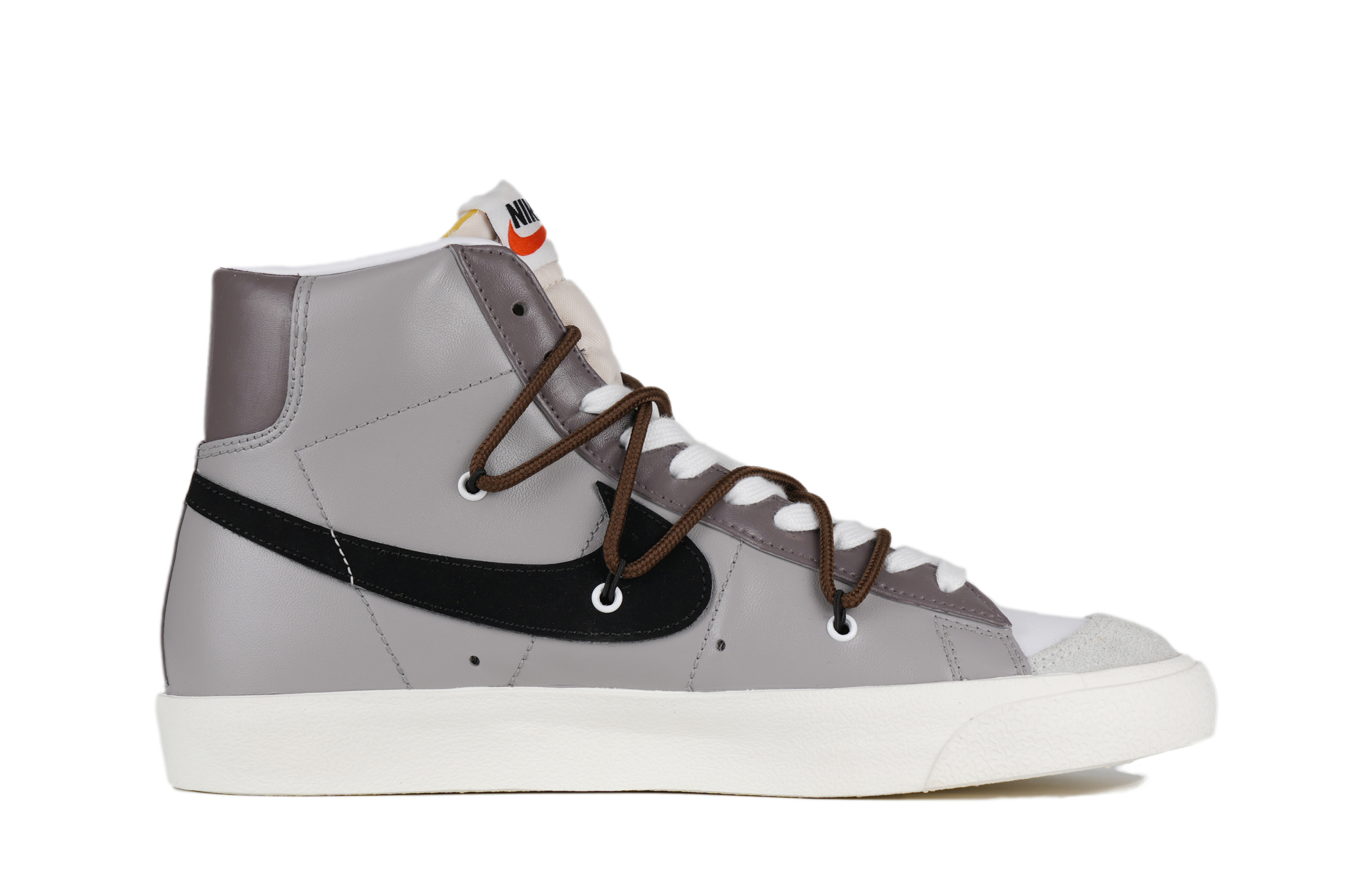 Кроссовки унисекс Nike Blazer Vintage серые, 41 EU