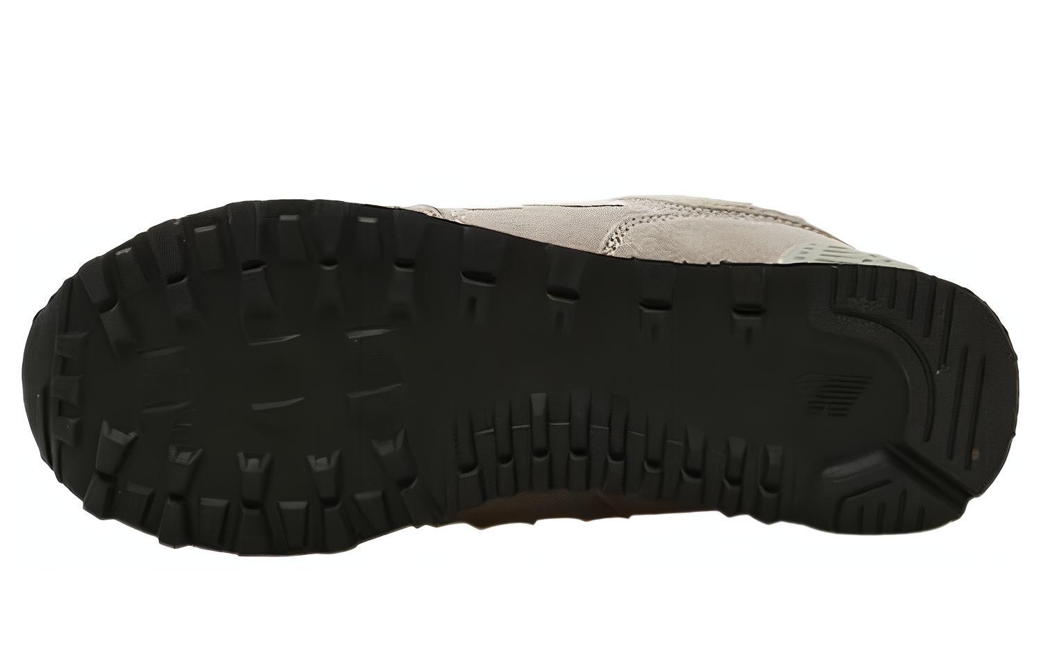 Кроссовки мужские New Balance 574 Classic серые, 39.5 EU