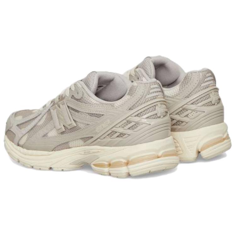 Спортивные кроссовки унисекс New Balance 1906R, beige gray, 44 EU