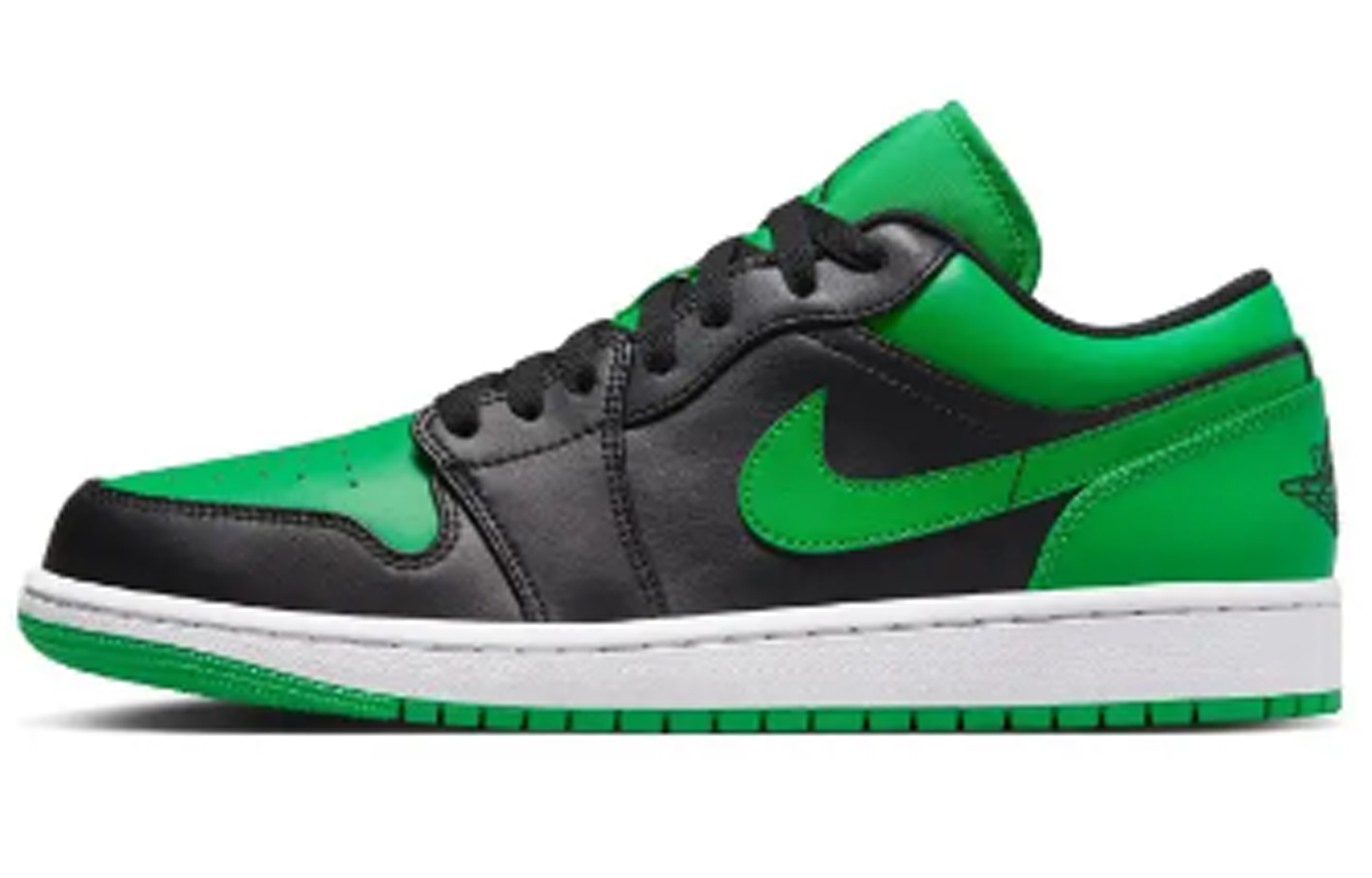 Кроссовки унисекс Jordan Air Jordan 1 Low черно-зелёные, 41 EU