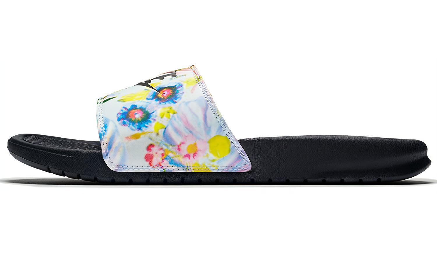 Шлепанцы женские Nike Benassi Slide Floral Print белые-черные, 40.5 EU