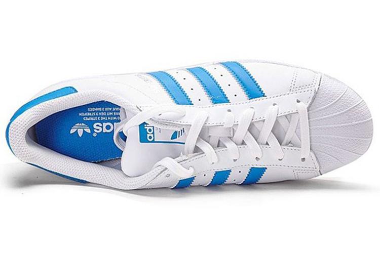 Кроссовки унисекс Adidas Superstar белые, 44 EU