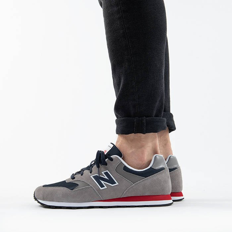 Кроссовки унисекс New Balance 393 серые, 37 EU