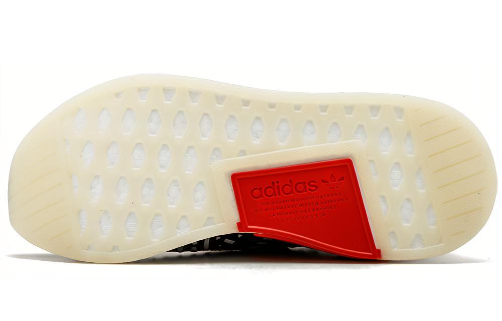 Кроссовки унисекс Adidas Nmd R2 navy white, 36 EU