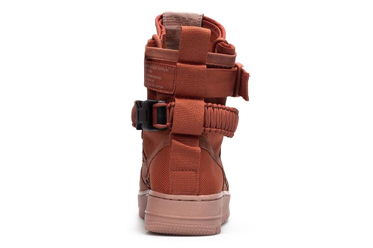 Кроссовки женские Nike SF AF1 dusty peach, 36.5 EU