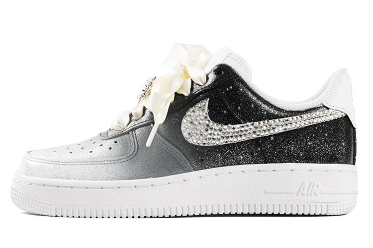 Gradient Black Silver