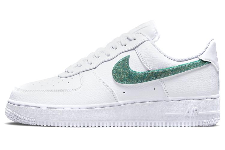 Кеды женские Nike Air Force 1 Low Glitter Swoosh зеленые, 38 EU