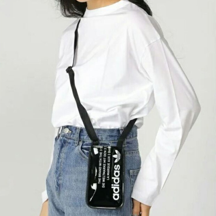 Сумка унисекс Adidas Originals GN4451 черная