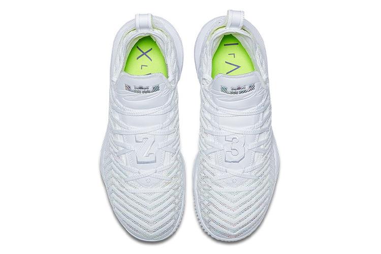 Кроссовки мужские Nike Lebron 16 EP Buzz Lightyear, 44 EU