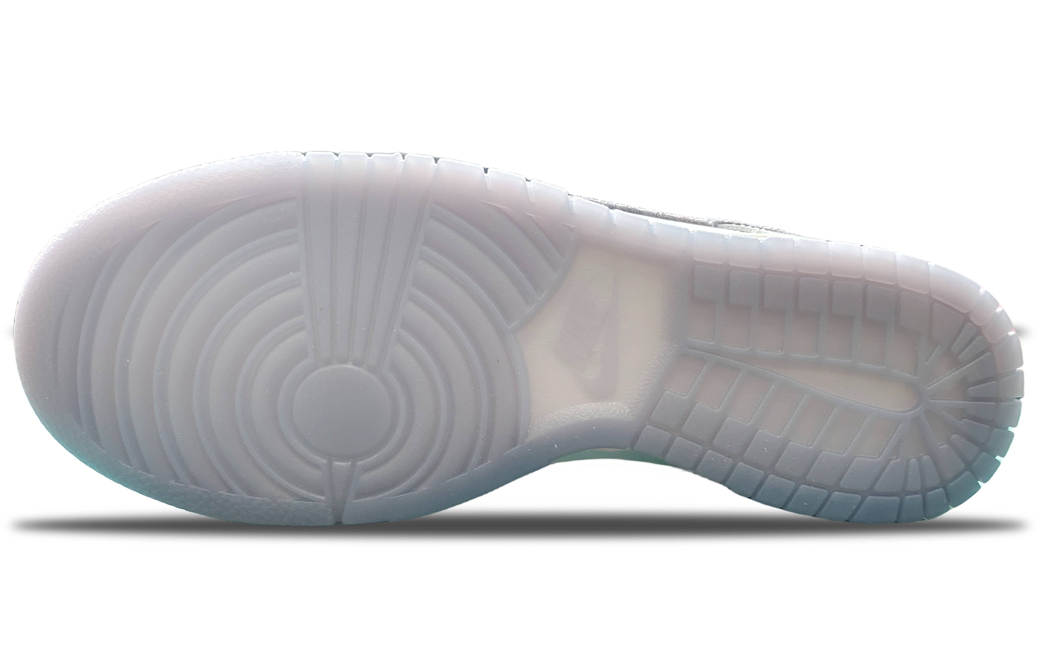 Кроссовки мужские Nike Dunk Slip-Resistant Low-Top белые/серые, 44.5 EU