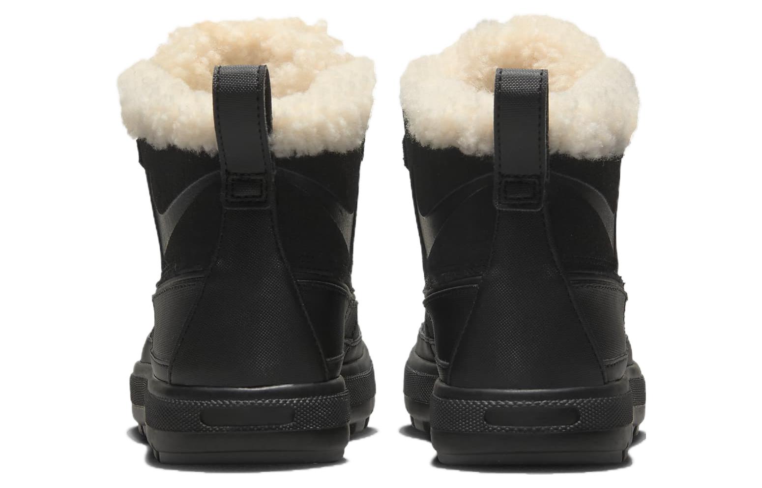 Ботинки женские Nike Woodside Chukka 2 черные, 36 EU