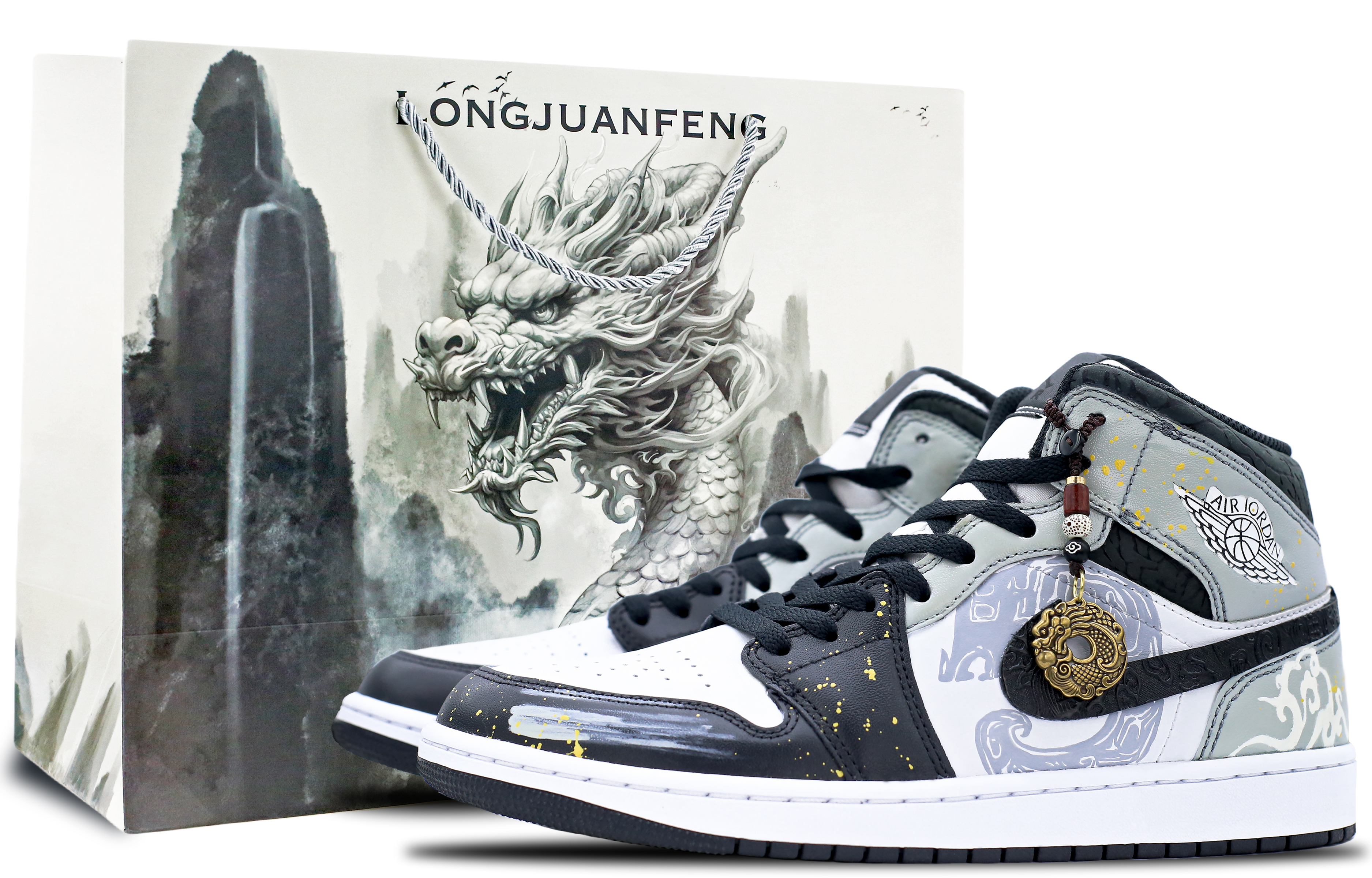 Кроссовки мужские Jordan Air Jordan 1 Mid черные, 41 EU