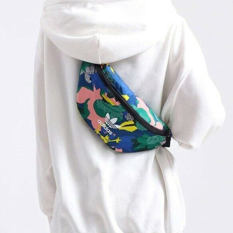 Сумка женская Adidas Originals GD1852 multicolor