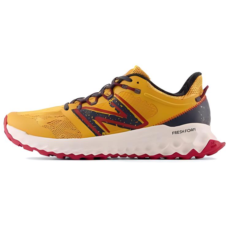 Беговые кроссовки мужские New Balance Garoe желтые, 43 EU