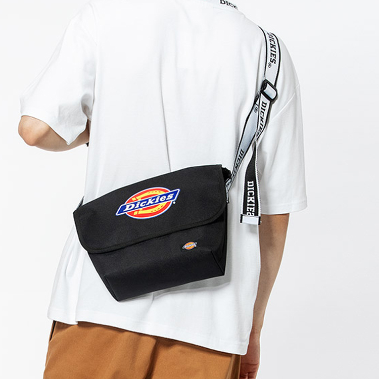 Сумка мужская Dickies 1042999 черная