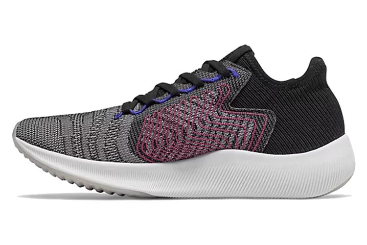 Кроссовки женские New Balance FuelCell Rebel черные, 37 EU