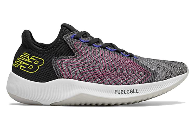 Кроссовки женские New Balance FuelCell Rebel черные, 37 EU