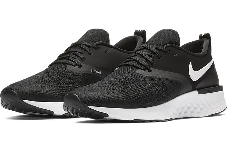 Кроссовки унисекс Nike Odyssey React 2 Flyknit черные, 44 EU