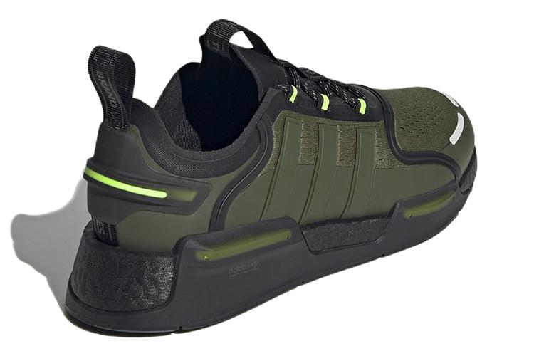 Кроссовки мужские Adidas NMD V3 olive, 38 2/3 EU