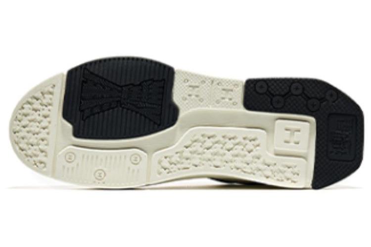 Кроссовки мужские Erke 51123101243-003 белые, черные, 44 EU