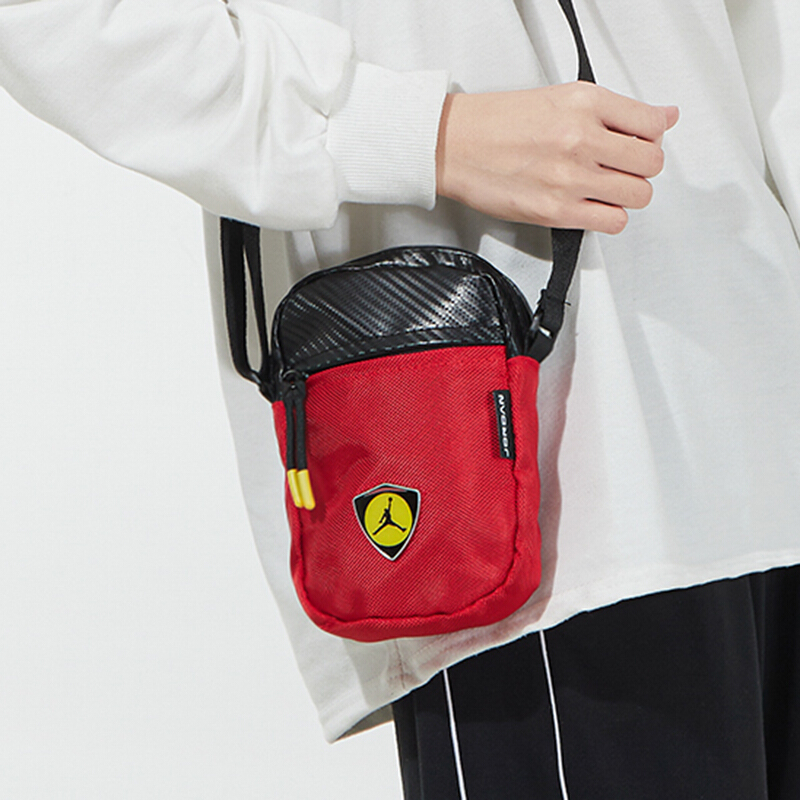 Сумка унисекс Jordan JD2213003GS-002 красная