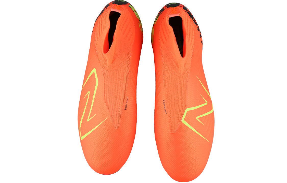 Футбольные бутсы мужские New Balance Tekela V4 Magia Ag оранжевые, 41.5 EU