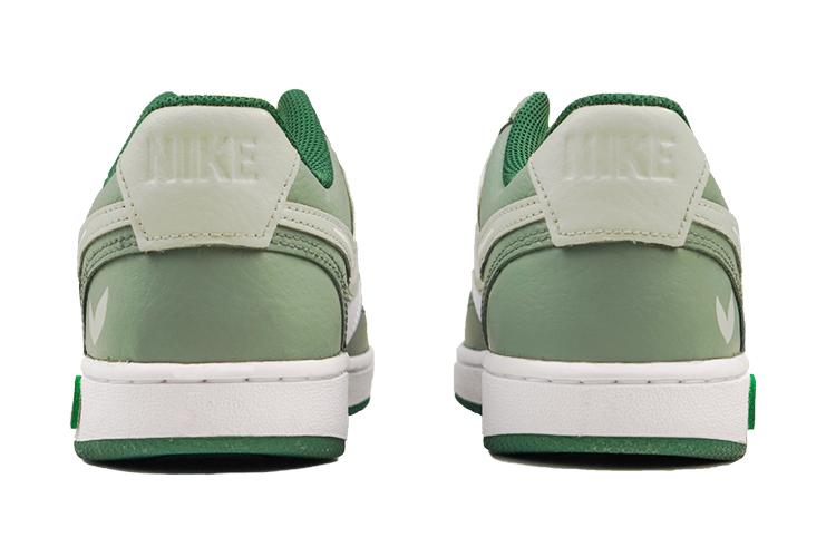 Спортивные кеды женские Nike Court Vision 1 RISK белые и зелёные, 38 EU