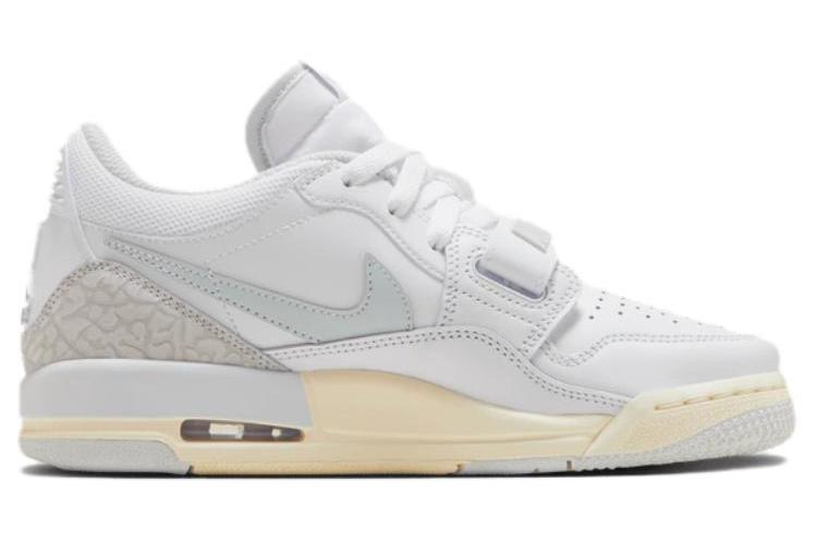 Высокие баскетбольные кроссовки женские Jordan Legacy 312 Vintage серебристо-белые, 39 EU