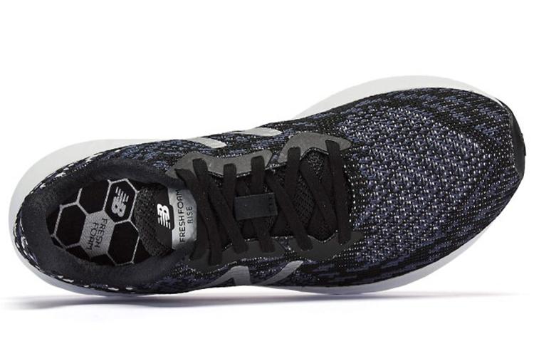 Кроссовки женские New Balance Fresh Foam Series черные серебристые, 37 EU