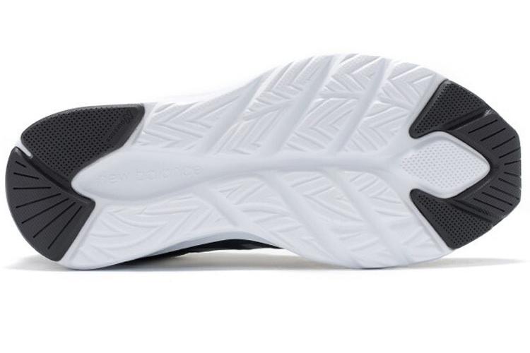 Кроссовки женские New Balance W411 черные-белые, 35 EU