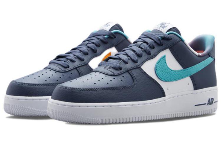 Кроссовки мужские Nike Air Force 1 07 LV8 Emb Thunder Blue, 40.5 EU