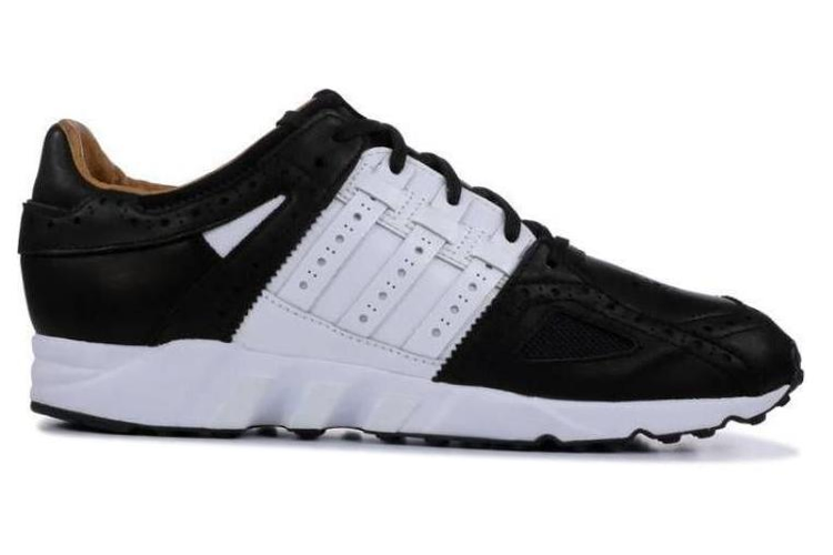 Кроссовки унисекс Adidas EQT Guidance 93 черные-белые, 44 2/3 EU