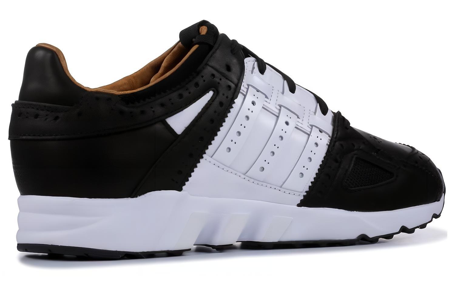 Кроссовки унисекс Adidas EQT Guidance 93 черные-белые, 44 2/3 EU