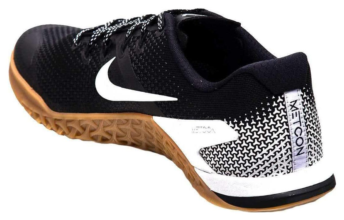 Кроссовки мужские Nike Metcon 4 черные, 44 EU