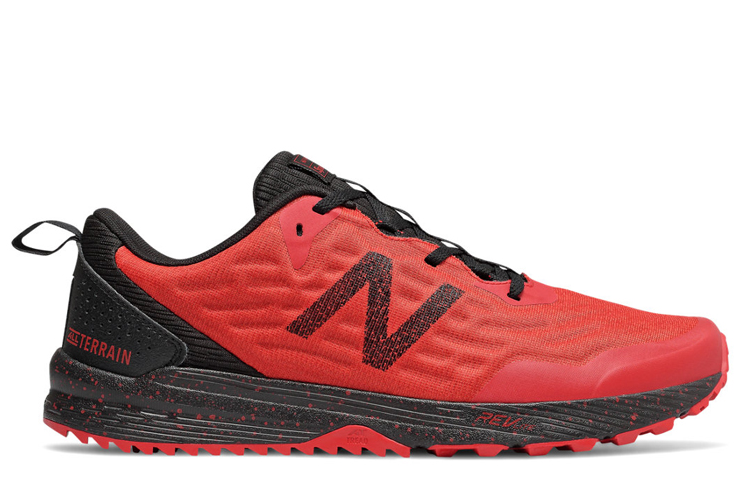 Кроссовки мужские New Balance FuelCore Nitrel V3 красные, 43 EU