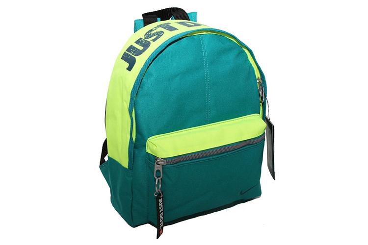 Рюкзак унисекс Nike BA4606-351 зелёный
