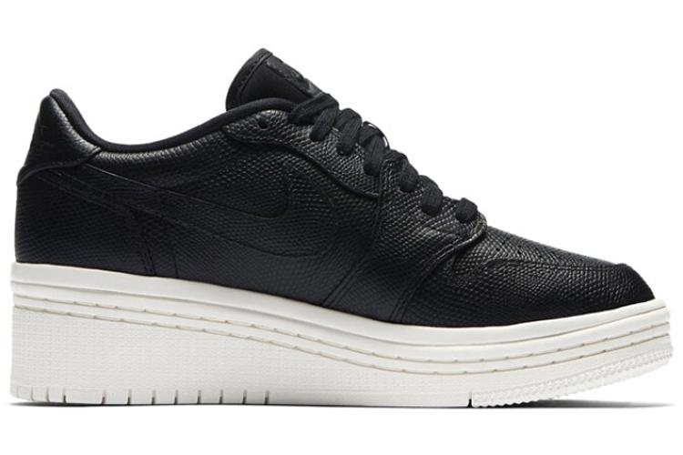 Кеды женские Jordan 1 Retro Low Lifted черные, 38 EU