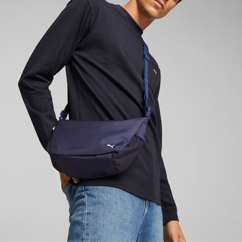 Сумка унисекс PUMA Crescent Bag морской синий