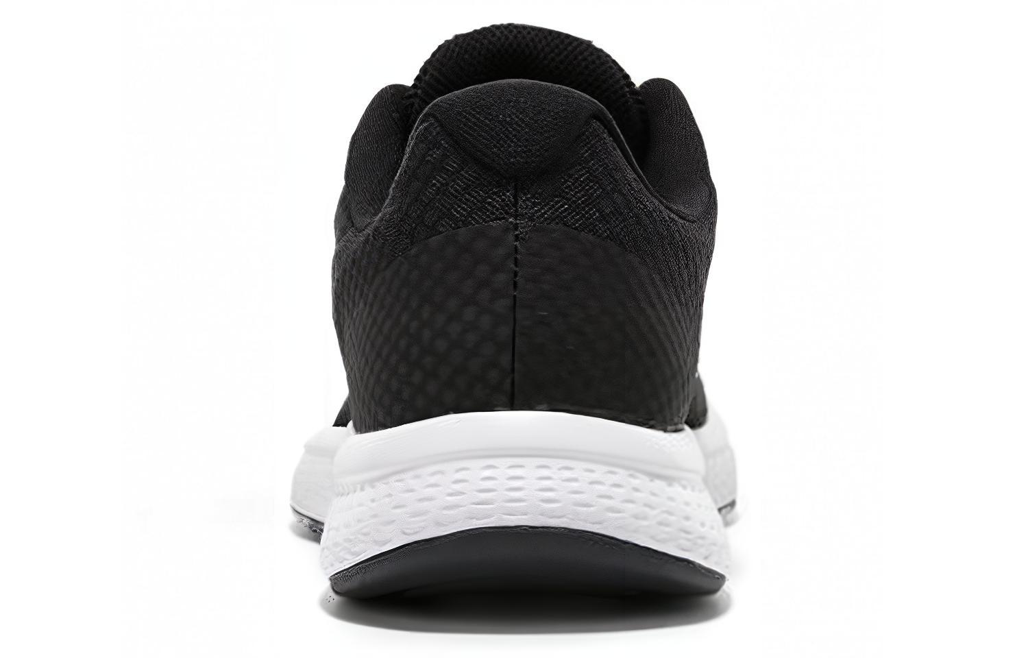 Беговые кроссовки мужские Nike Runallday черные, 42.5 EU